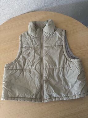 Light Beige Quilted Puffer Vest